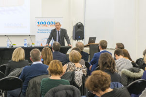 Inauguration de la table-ronde de Namur par Mr Emmanuel Pieters, du cabinet Ministre Denis Ducarme